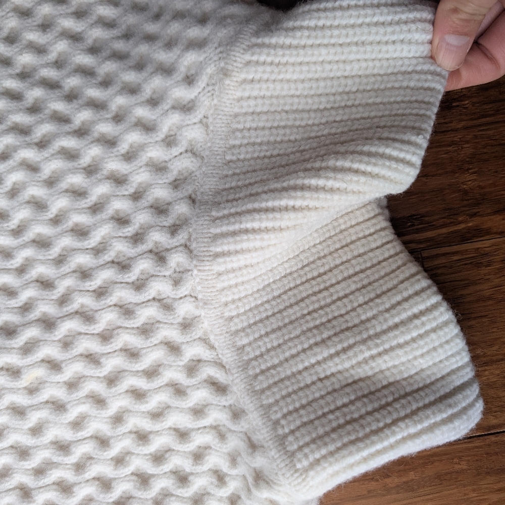 Ayr Merino wool sweater - Picture 5 of 8